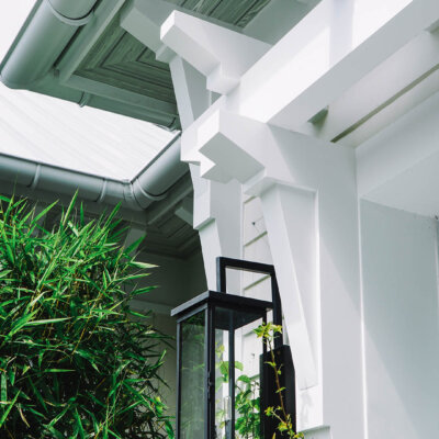 Home design Soffit system comprised of rafter tails, fascia board, and pvc brackets made by hardie boys inc.