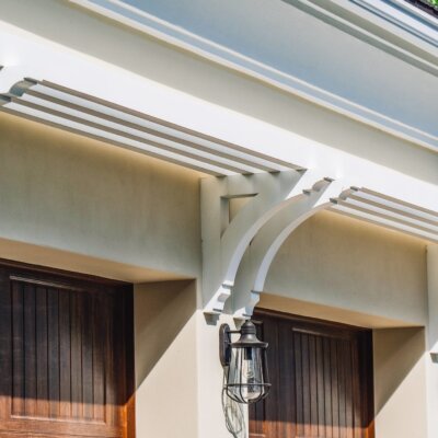 Flat Trellis with corebls and brackets for Coastal Homes | HB