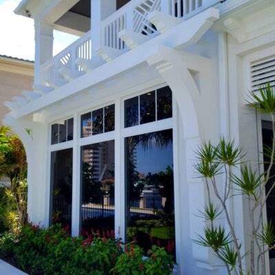 Rafter tails Under Balcony Trellis for Coastal Homes | HB