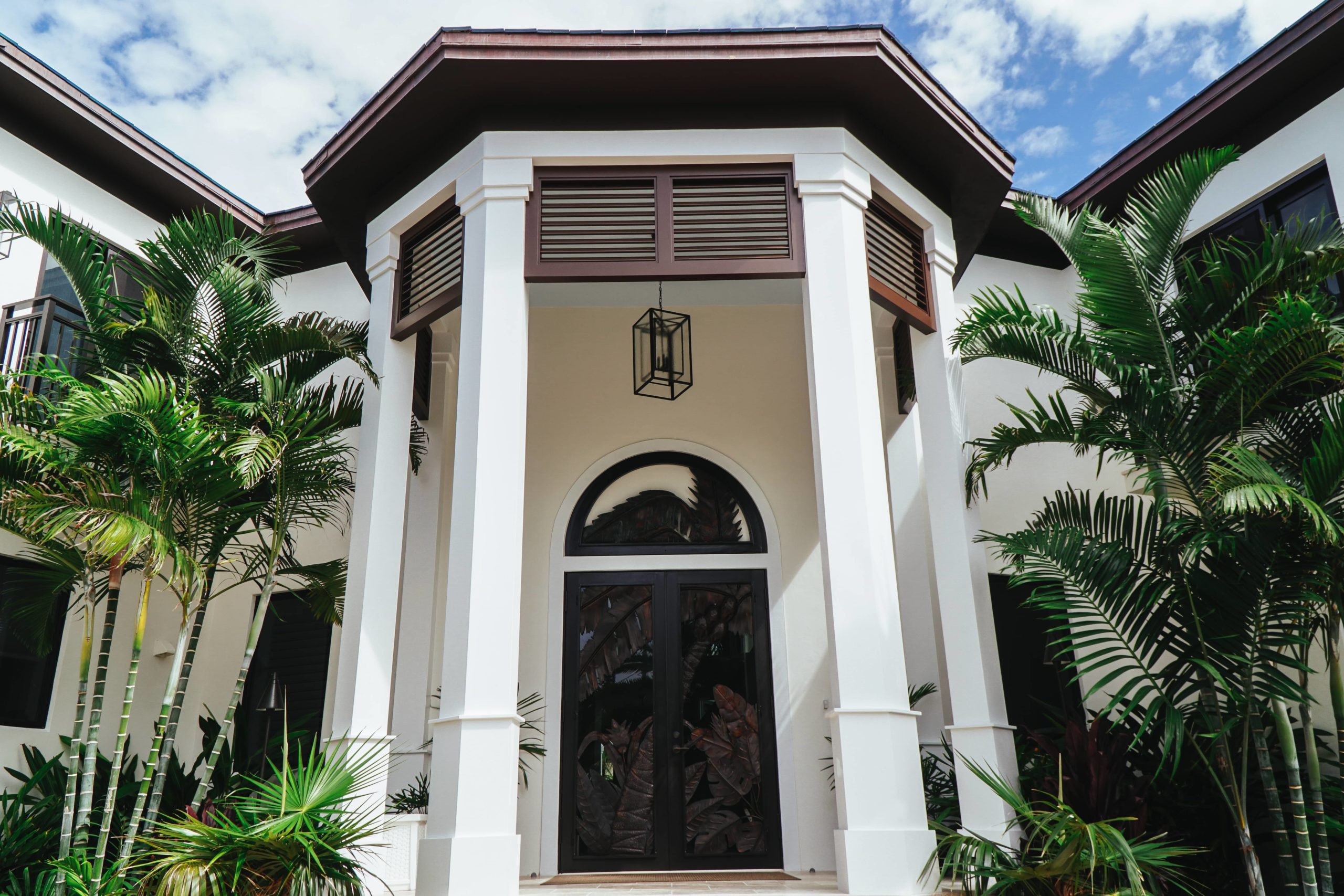 pvc column wrap with louvers and grilles